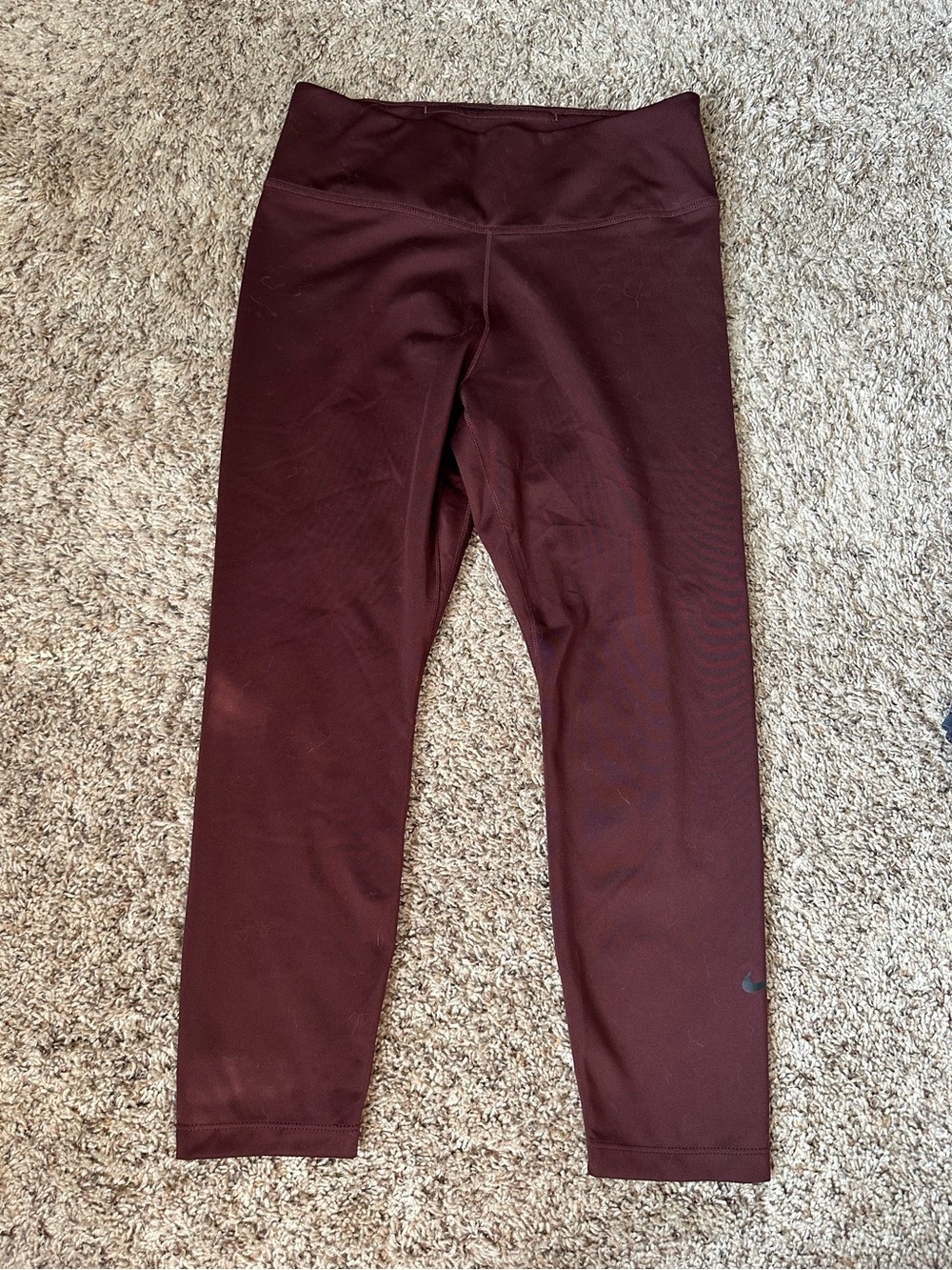 Nike High-Waist Performance capri legging